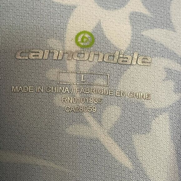 Cannondale blue cycling shirt, size large - Picture 7 of 10
